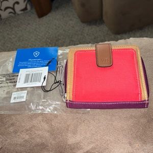 NWT Vera Bradley RDID Pocket Wallet